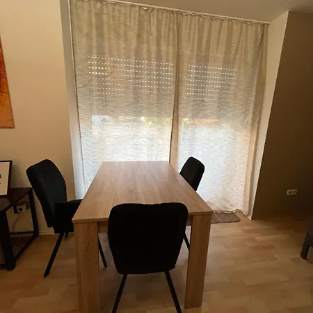Mit Kueche Balkon Parkplatz In Der Naehe Von Heidelberg Apartmán Dossenheim