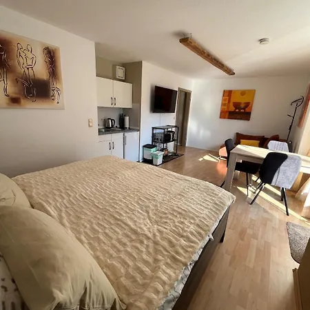 Mit Kueche Balkon Parkplatz In Der Naehe Von Heidelberg Dossenheim